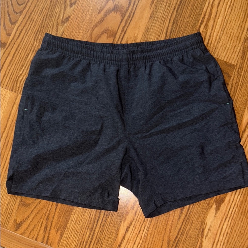 Myles Apparel Men's Momentum 6" Shorts Large  Black Charcoal